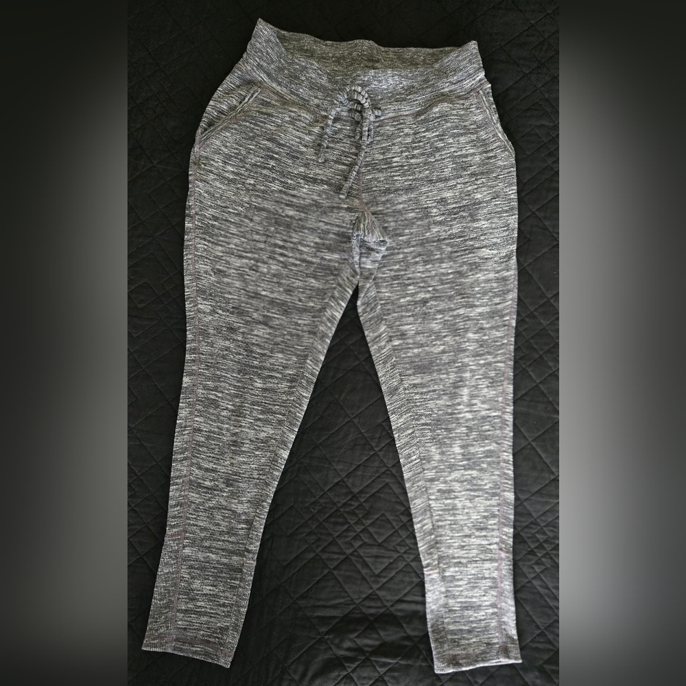 Athleta Women's Heathered Gray Joggers